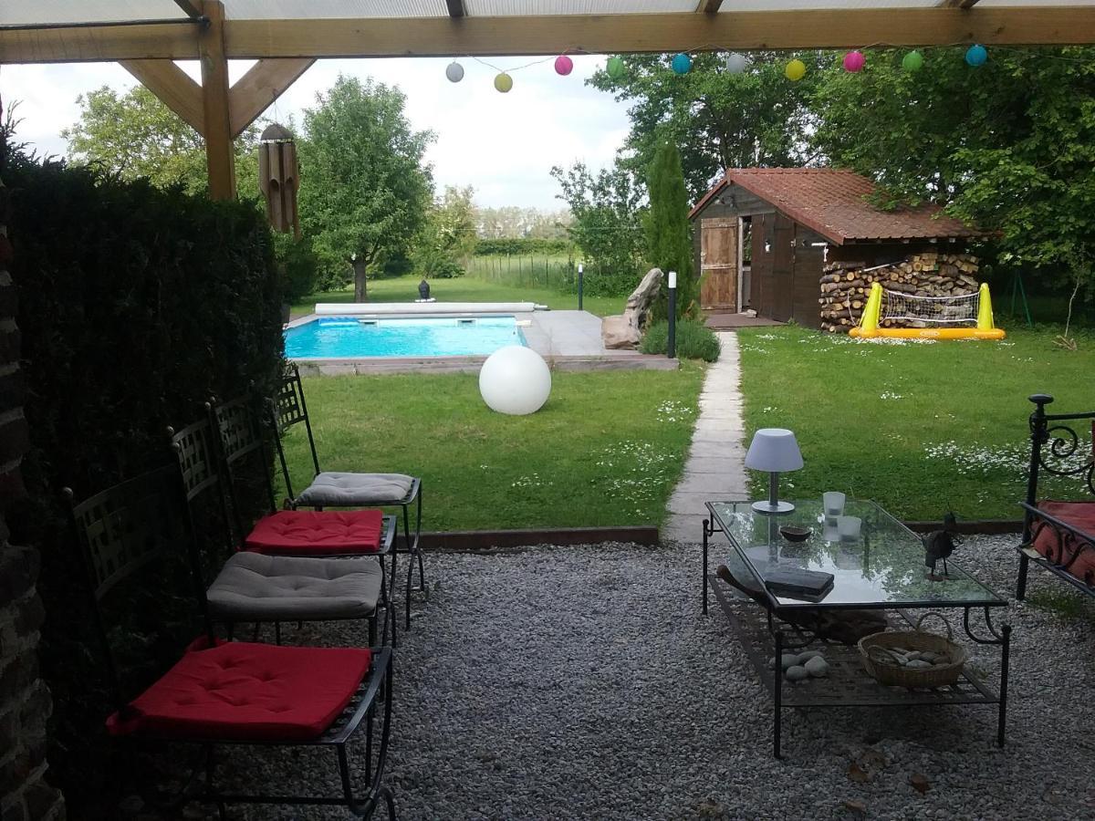 Chambres D Hotes ,Hotel ,Secret D'Une Nuit A Vicq Pres De Onnaing,Avec Piscine Exterior photo