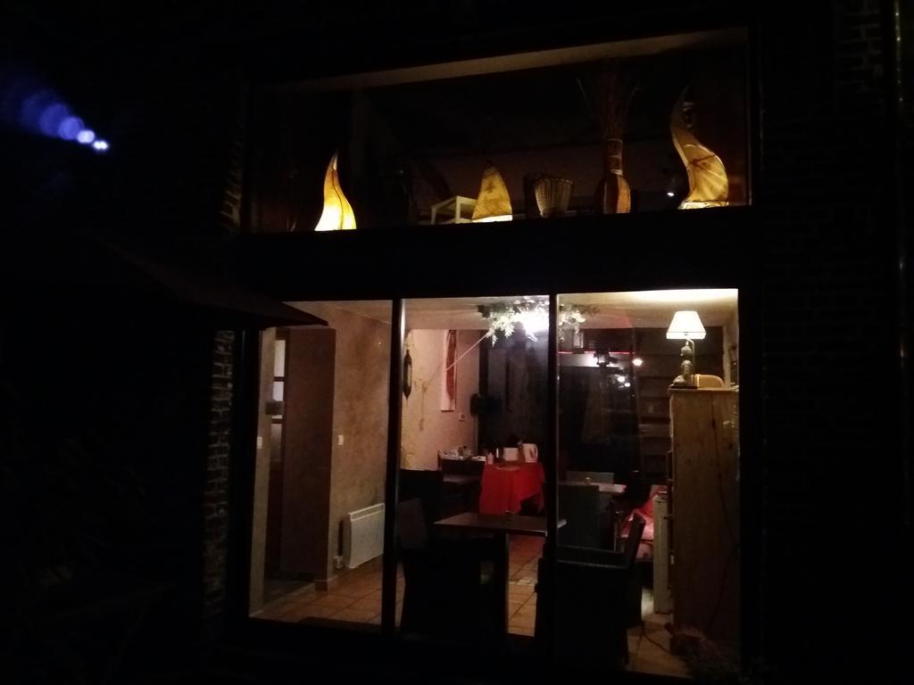 Chambres D Hotes ,Hotel ,Secret D'Une Nuit A Vicq Pres De Valenciennes,Onnaing,Saint Saulve Avec Piscine , Jaccuzi Exterior photo